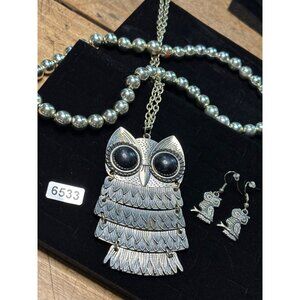 Vintage Silver Owl Pendant Necklace & Earrings Set 18 Chain Articulated Pendant